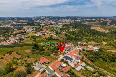 Terreno para Venda em Alcobaça e Vestiaria