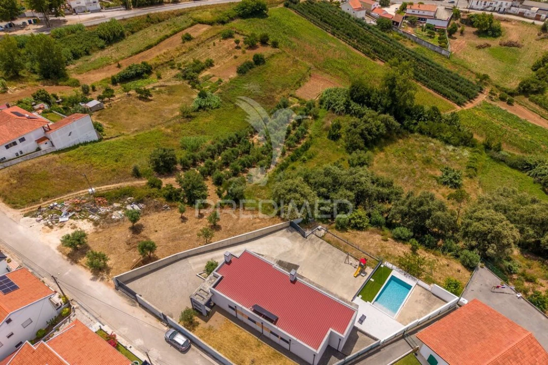 Terreno para Venda em Alcobaça e Vestiaria Foto 8