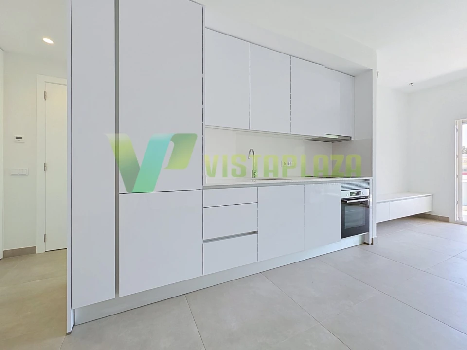 Apartamento T1 para Venda em Portimão Foto 4
