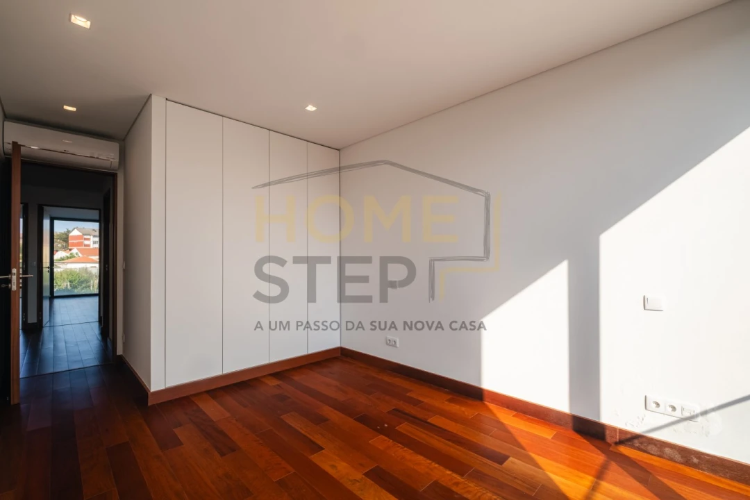 Apartamento T3 para Venda em Ramalde Foto 29