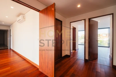 Apartamento T3 para Venda em Ramalde