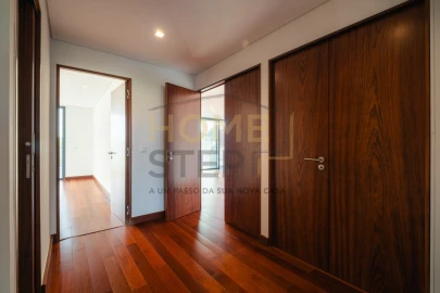 Apartamento T3 para Venda em Ramalde