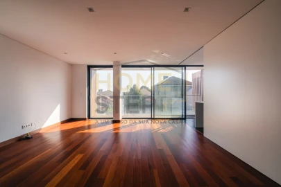 Apartamento T3 para Venda em Ramalde