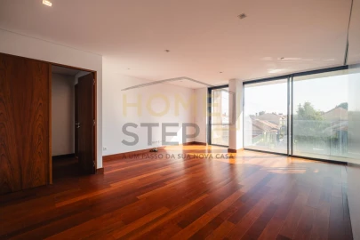 Apartamento T3 para Venda em Ramalde