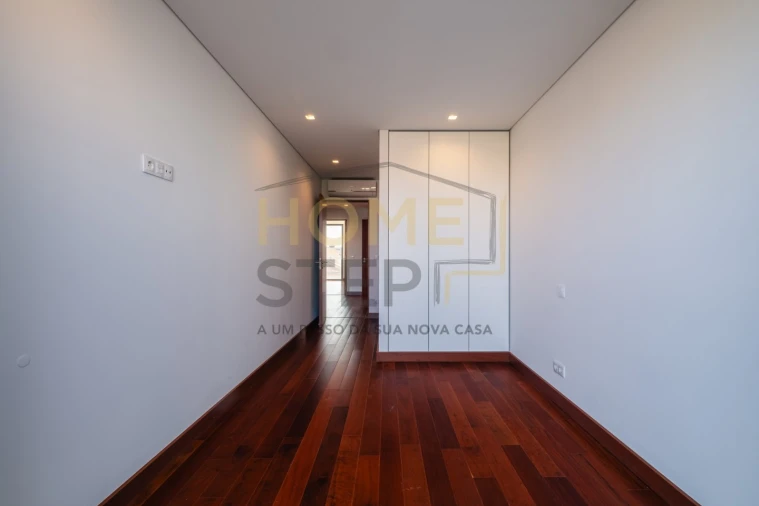 Apartamento T3 para Venda em Ramalde Foto 17