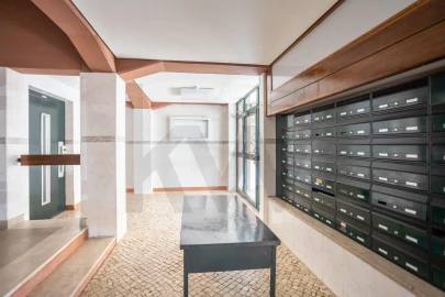 Apartamento T3 para Venda em Olivais