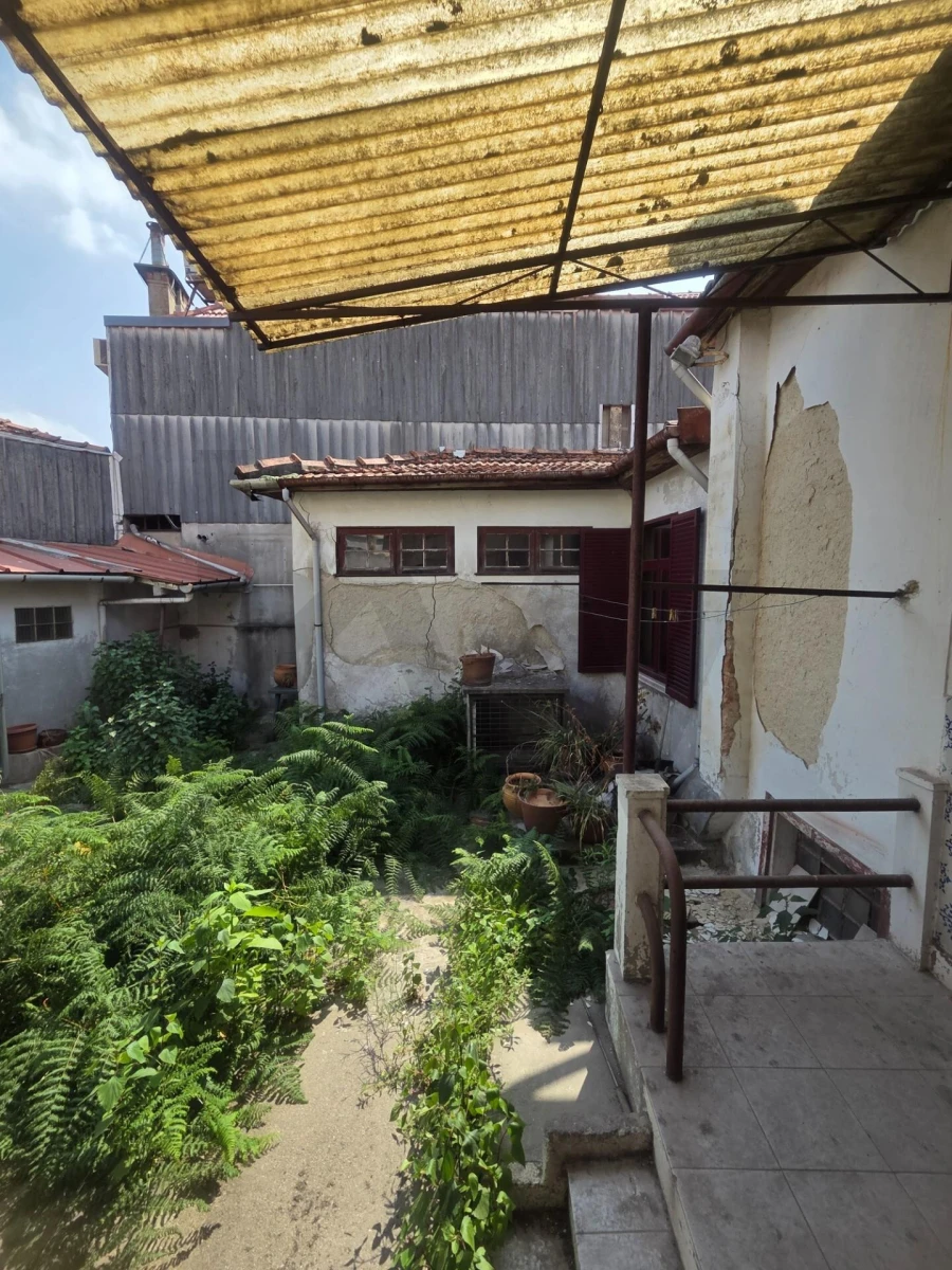 Prédio para Venda em Campanhã Foto 23
