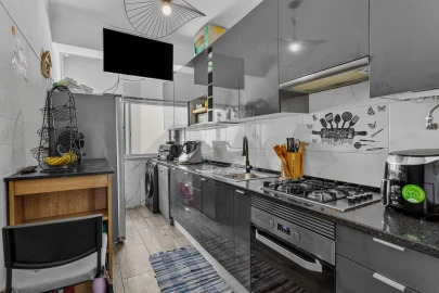 Apartamento T2 para Venda em Agualva e Mira-Sintra