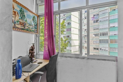 Apartamento T2 para Venda em Agualva e Mira-Sintra