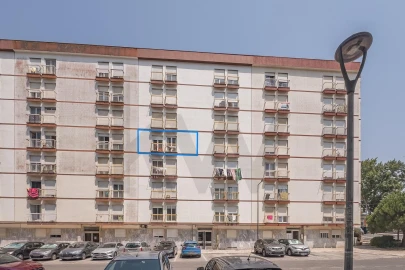 Apartamento T2 para Venda em Agualva e Mira-Sintra