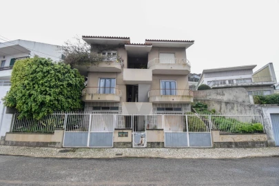 Apartamento T3 para Venda em Oeiras e São Julião da Barra, Paço de Arcos e Caxias