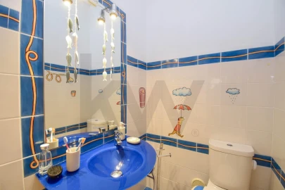 Apartamento T3 para Venda em Oeiras e São Julião da Barra, Paço de Arcos e Caxias
