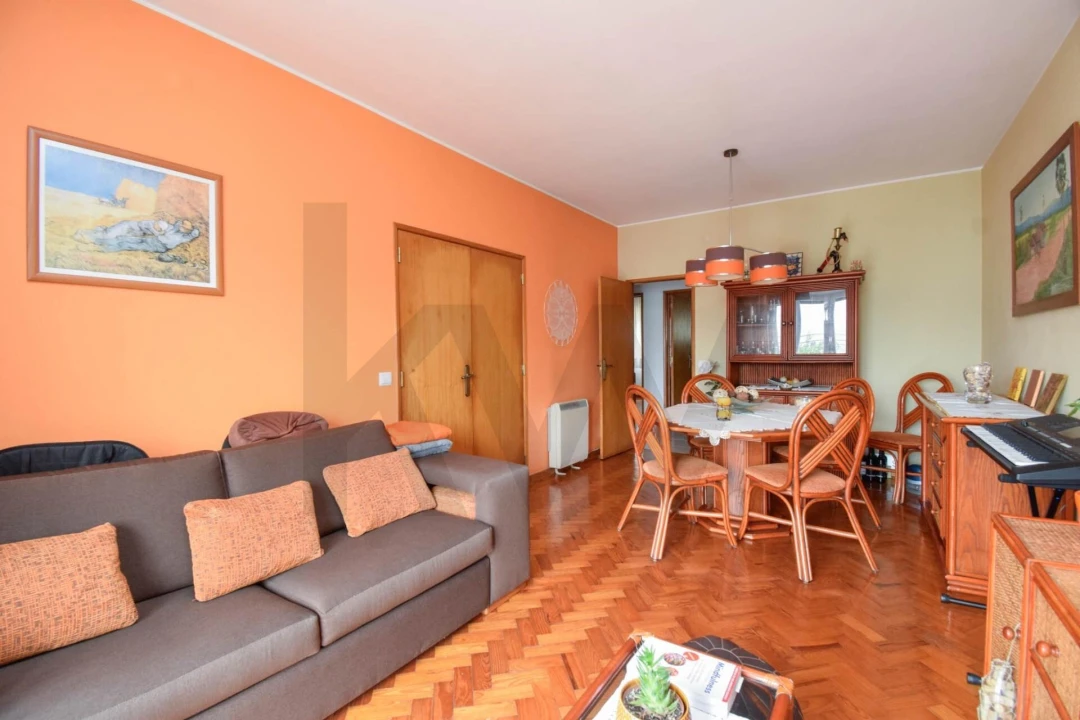 Apartamento T3 para Venda em Oeiras e São Julião da Barra, Paço de Arcos e Caxias Foto 3