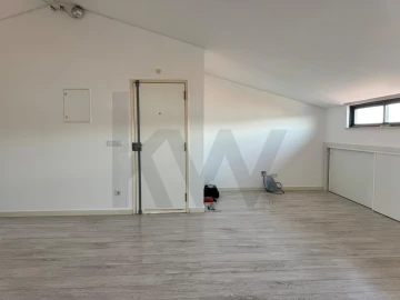 Apartamento T1 para Arrendamento em Almada, Cova da Piedade, Pragal e Cacilhas