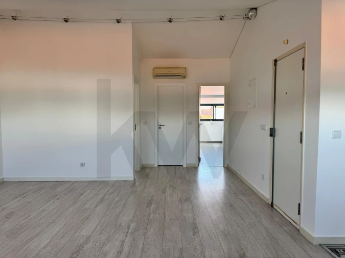 Apartamento T1 para Arrendamento em Almada, Cova da Piedade, Pragal e Cacilhas Foto 4