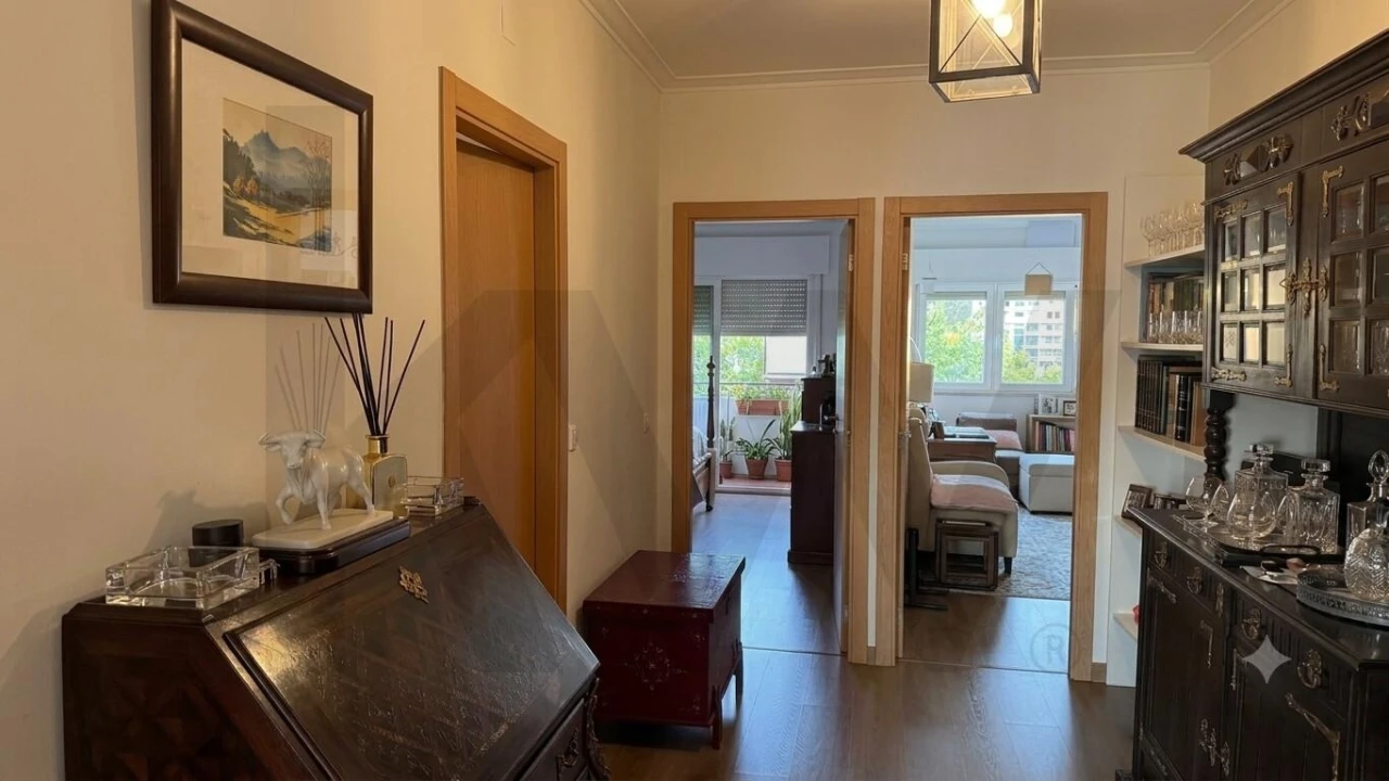 Apartamento T2 para Venda em Algés, Linda-A-Velha e Cruz Quebrada-Dafundo Foto 15