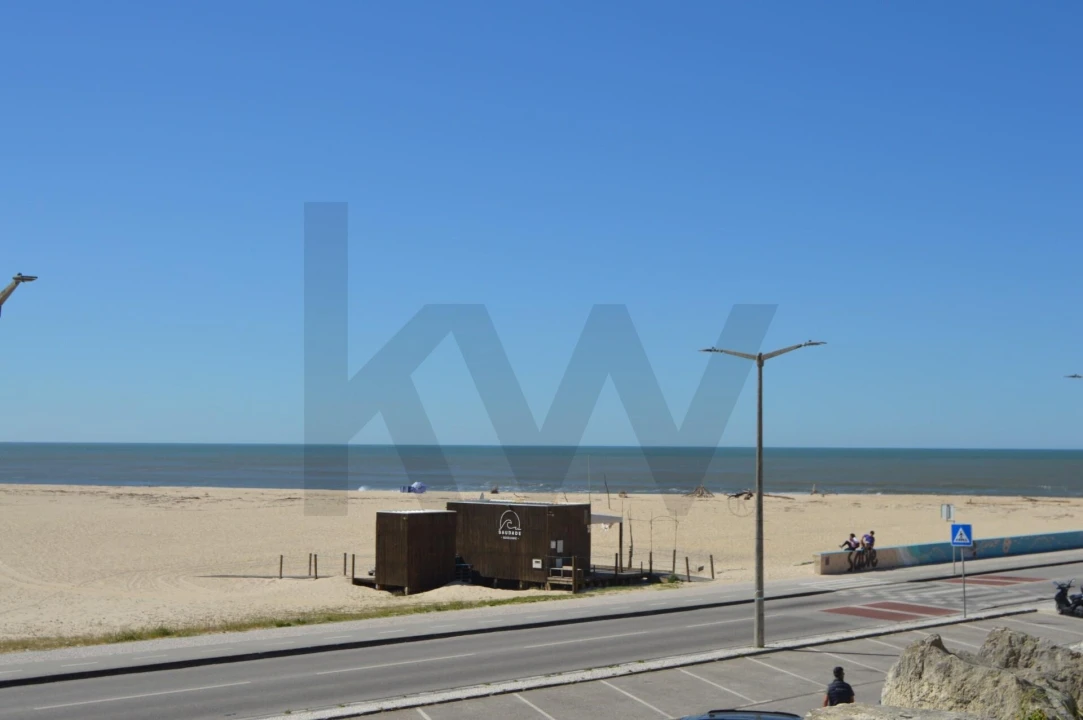 Apartamento T1 para Venda em Buarcos Foto 16