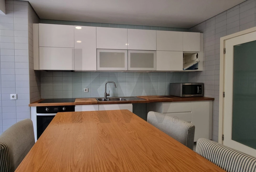 Apartamento T3 para Arrendamento em Requeixo, Nossa Senhora de Fátima e Nariz Foto 10
