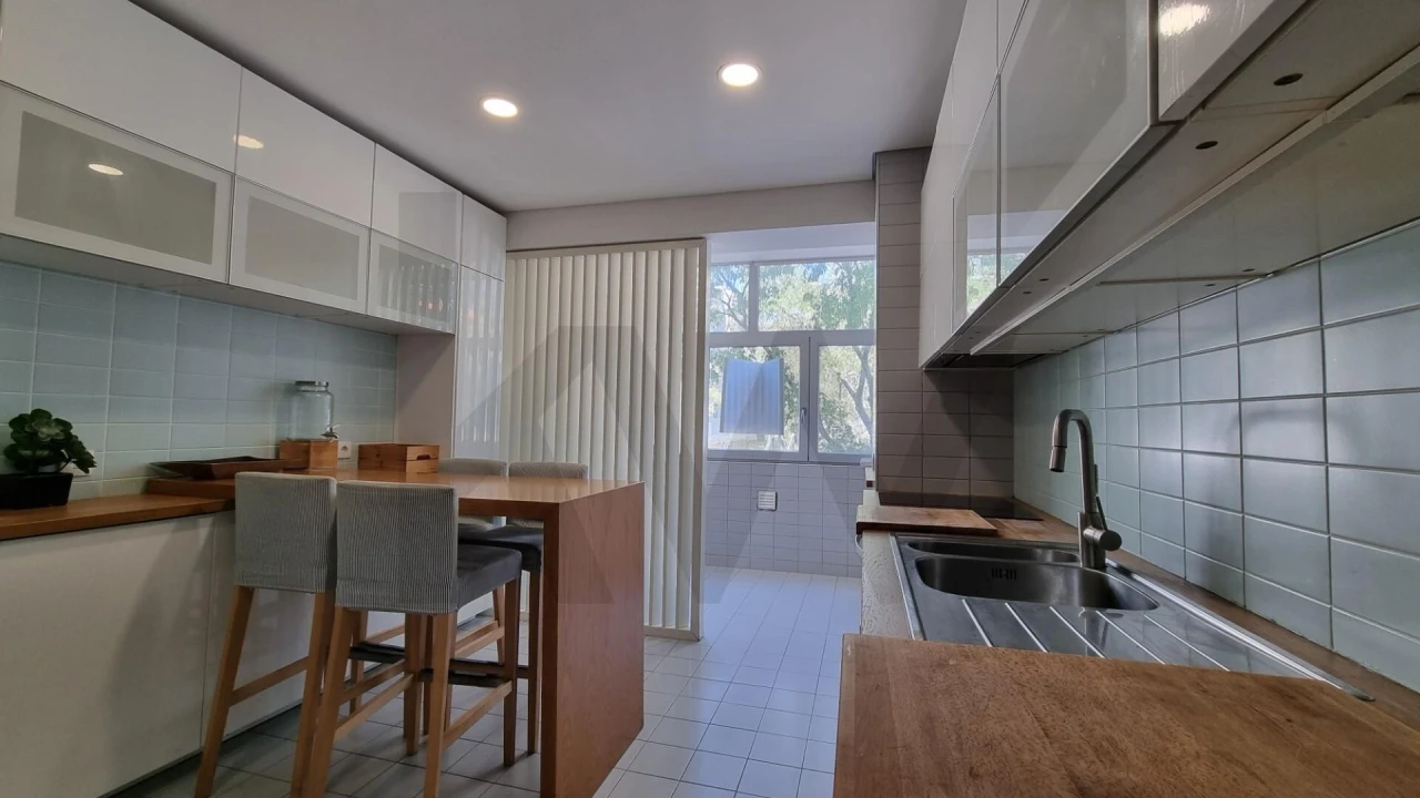 Apartamento T3 para Arrendamento em Requeixo, Nossa Senhora de Fátima e Nariz Foto 9