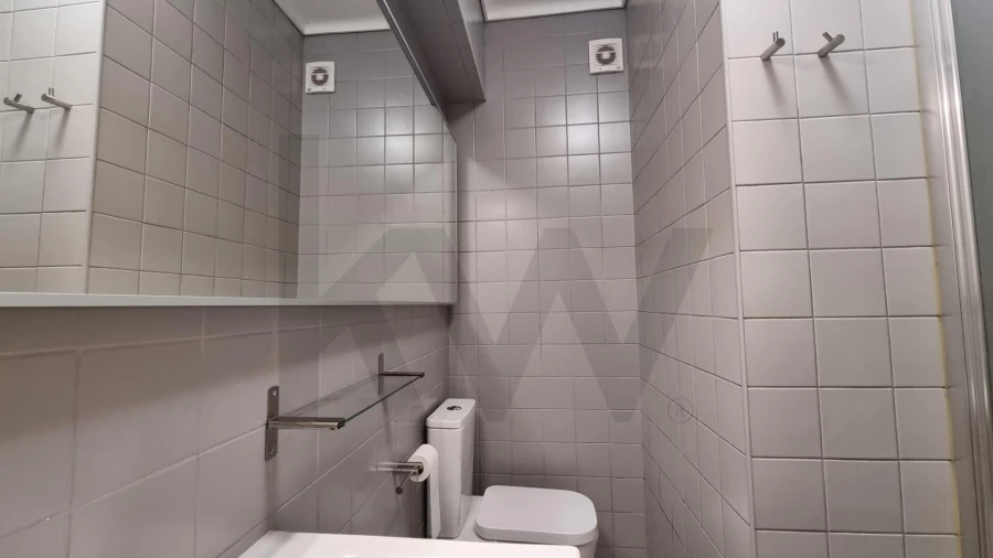 Apartamento T3 para Arrendamento em Requeixo, Nossa Senhora de Fátima e Nariz Foto 33