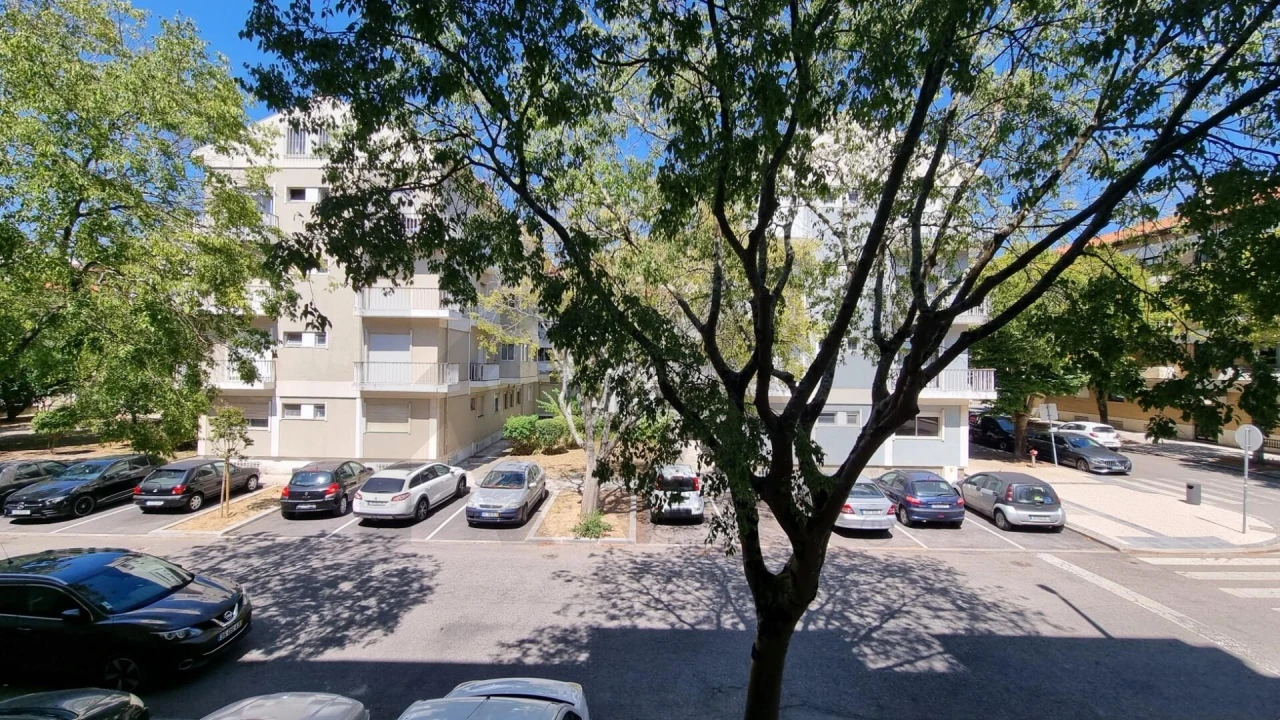 Apartamento T3 para Arrendamento em Requeixo, Nossa Senhora de Fátima e Nariz Foto 17