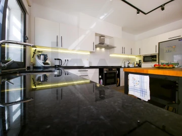 Moradia T4 para Venda em Fajã de Baixo