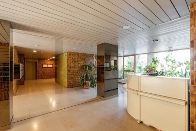 Apartamento T2 para Arrendamento em Alvalade