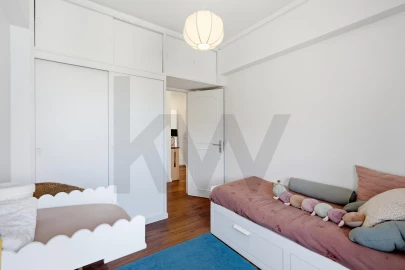 Apartamento T3 para Venda em Benfica