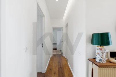 Apartamento T3 para Venda em Benfica
