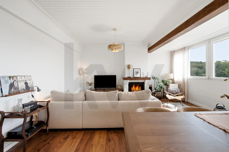 Apartamento T3 para Venda em Benfica Foto 3