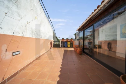Moradia T2 para Venda em Funchal (Santa Maria Maior)