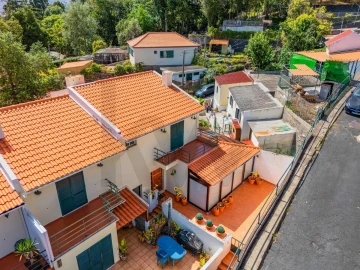Moradia T2 para Venda em Funchal (Santa Maria Maior)