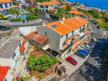 Moradia T2 para Venda em Funchal (Santa Maria Maior)