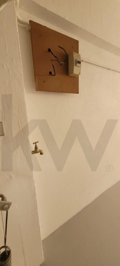 Garagem para Arrendamento em Massamá e Monte Abraão