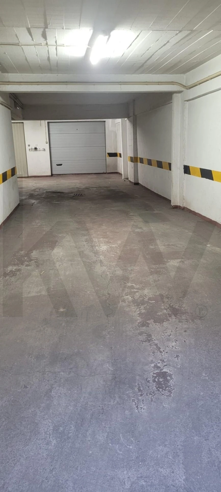 Garagem para Arrendamento em Massamá e Monte Abraão Foto 5