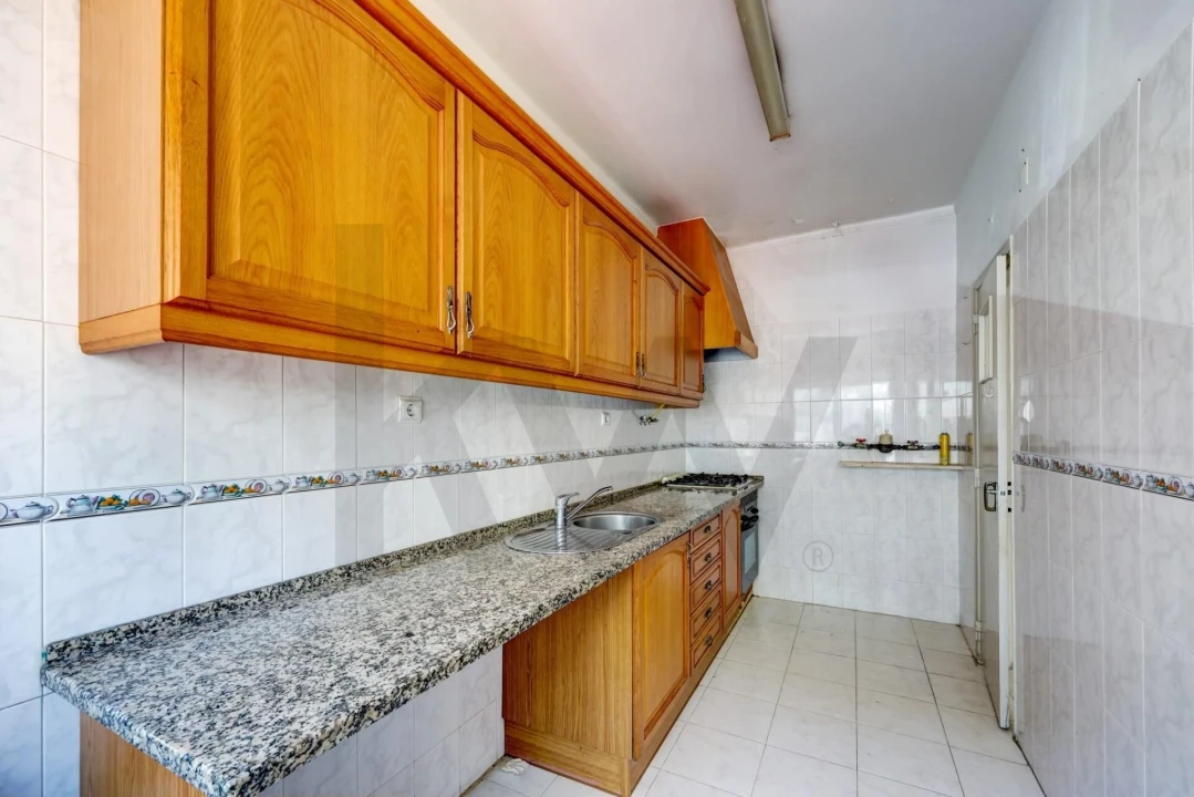 Apartamento T1 para Venda em Odivelas Foto 10