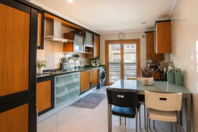 Apartamento T3 para Venda em Alhandra, São João dos Montes e Calhandriz