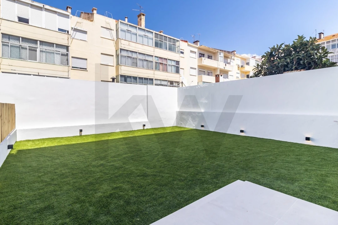 Apartamento T3 para Venda em Seixal, Arrentela e Aldeia de Paio Pires Foto 41