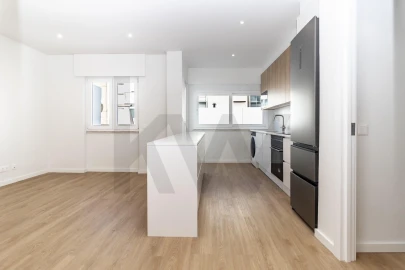 Apartamento T3 para Venda em Seixal, Arrentela e Aldeia de Paio Pires
