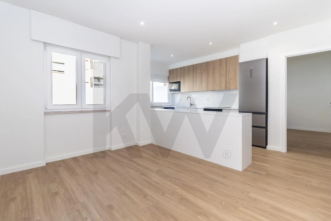 Apartamento T3 para Venda em Seixal, Arrentela e Aldeia de Paio Pires Foto 1