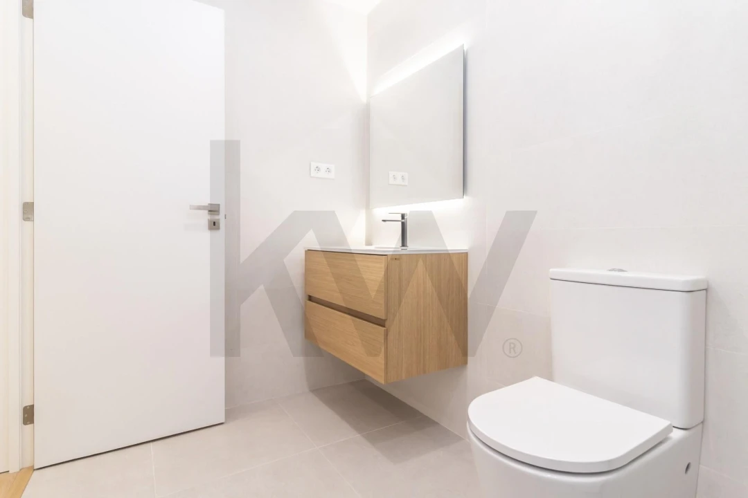 Apartamento T3 para Venda em Seixal, Arrentela e Aldeia de Paio Pires Foto 34