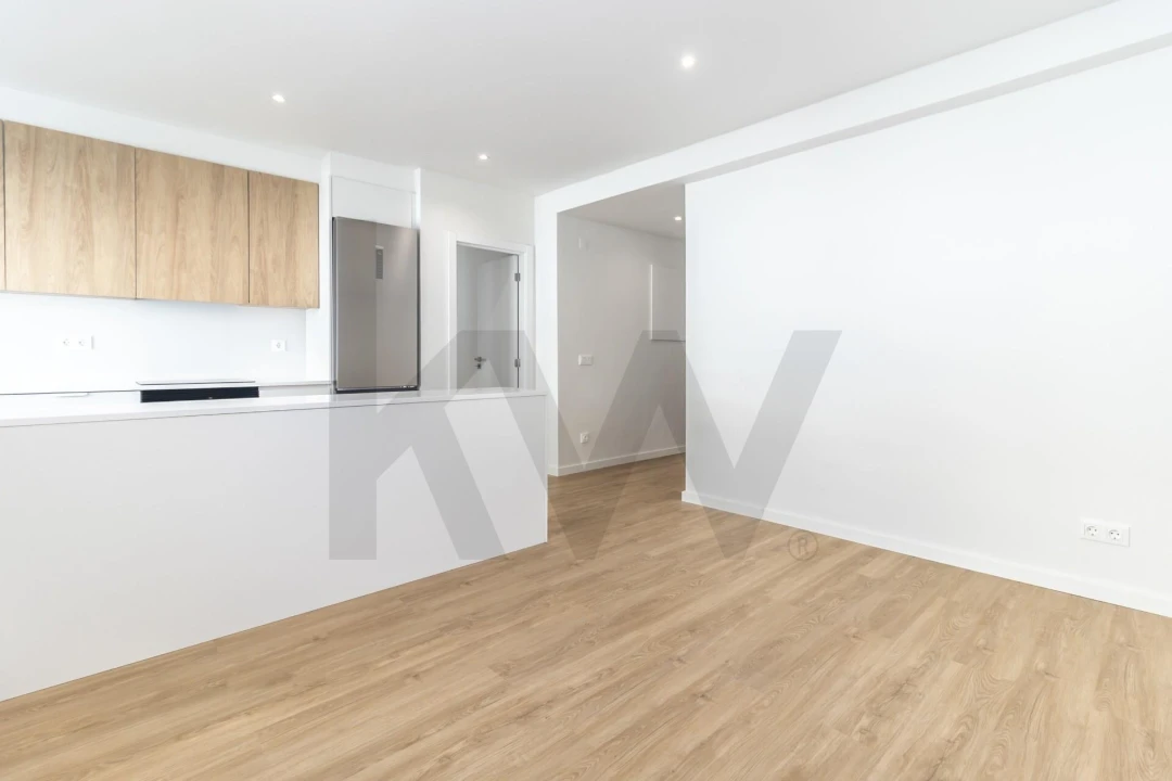 Apartamento T3 para Venda em Seixal, Arrentela e Aldeia de Paio Pires Foto 15