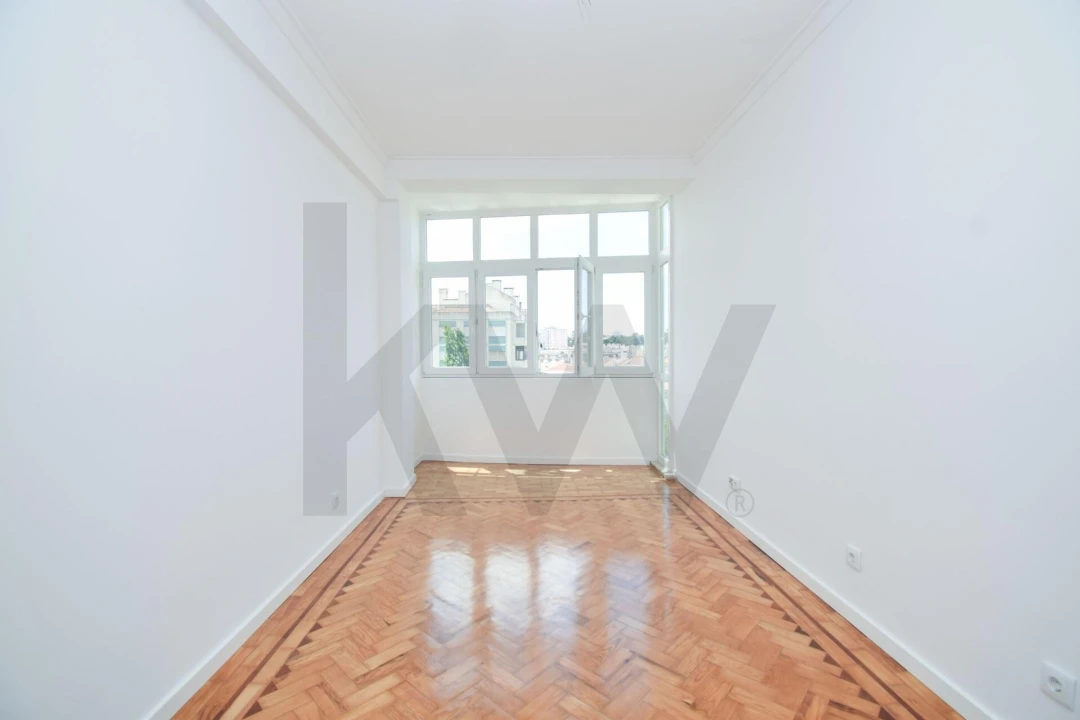 Apartamento T3 para Arrendamento em Benfica Foto 18