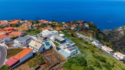 Moradia T3 para Venda em Arco da Calheta