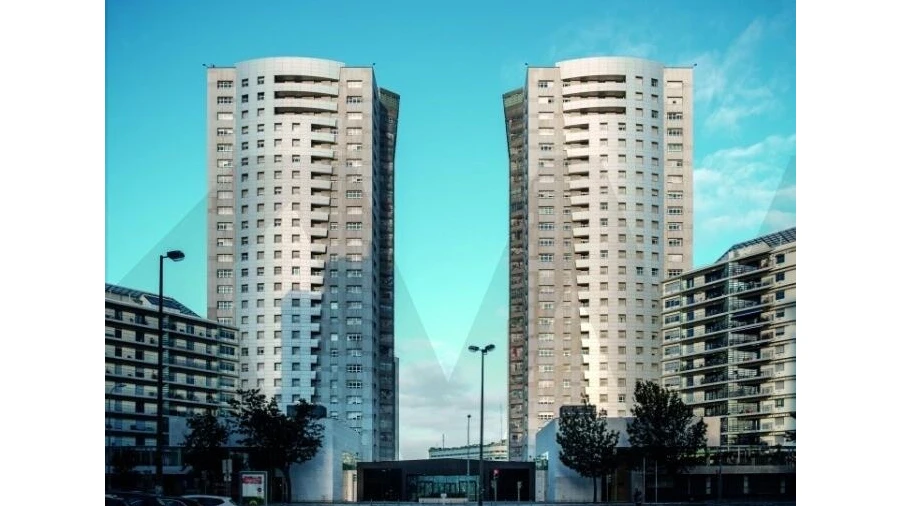 Apartamento T3 para Arrendamento em Campolide