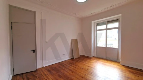 Apartamento T6 para Venda em Arroios