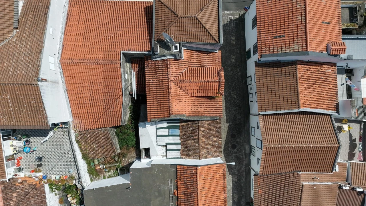 Moradia T4 para Venda em Faial da Terra Foto 20