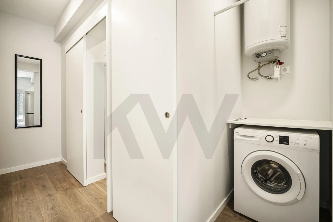 Apartamento T1 para Arrendamento em Benfica Foto 19