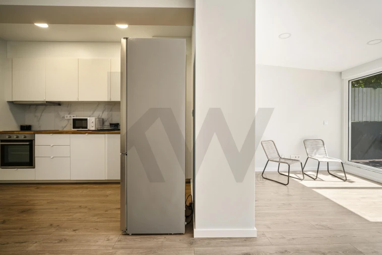 Apartamento T1 para Arrendamento em Benfica Foto 10