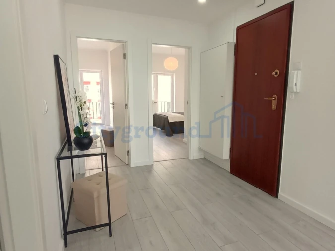 Apartamento T3 para Venda em Benfica Foto 7